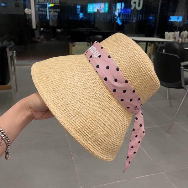 Miu Miu Hat MUH00189